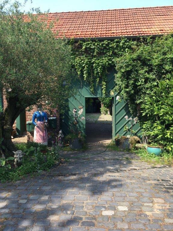 Ferienwohnung Auf Dem Sturmhof Grefrath Exterior foto